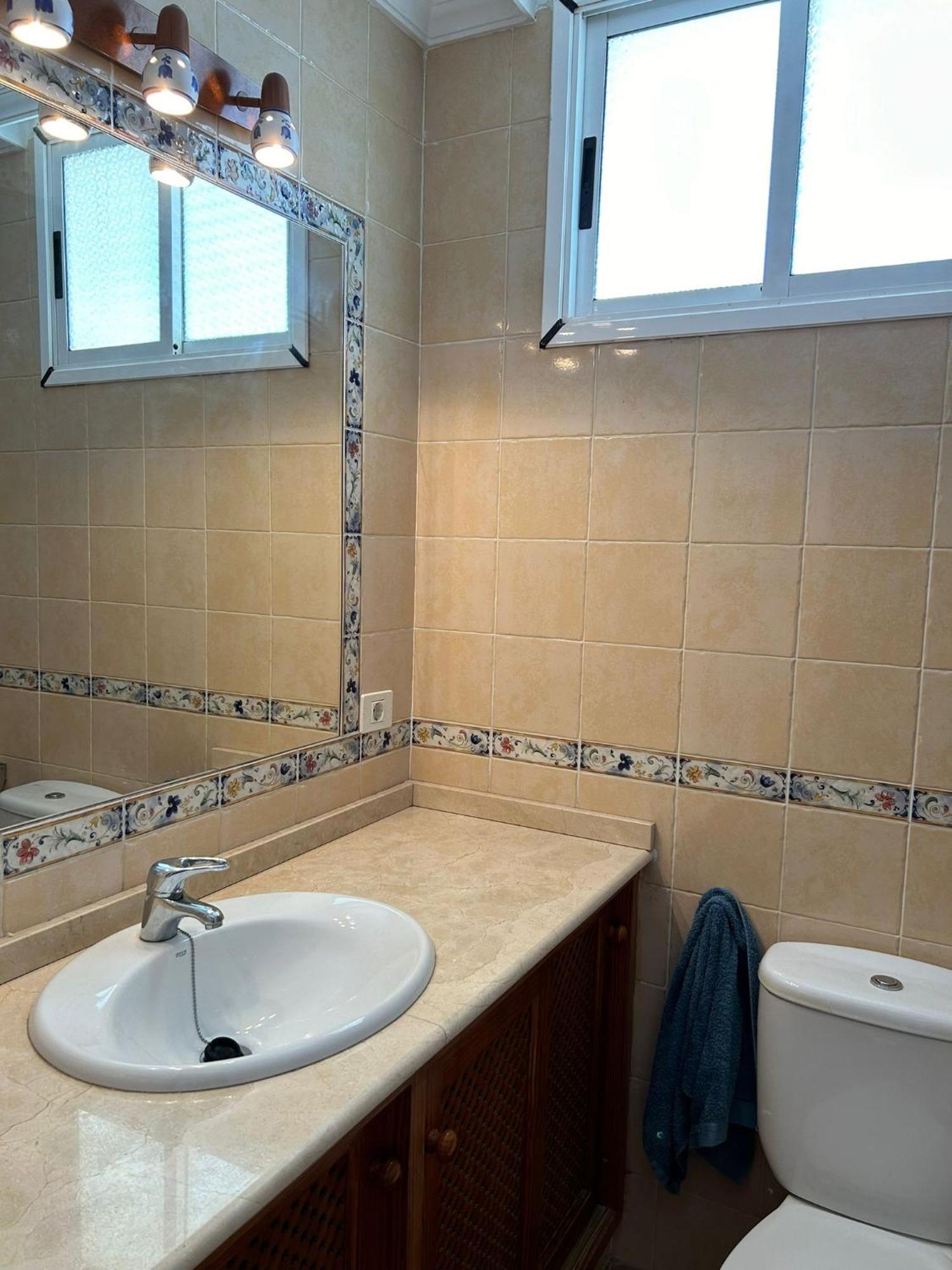 Prime Beachfront Location, Free Parking, Steps To The Sand Лос Кристианос Экстерьер фото
